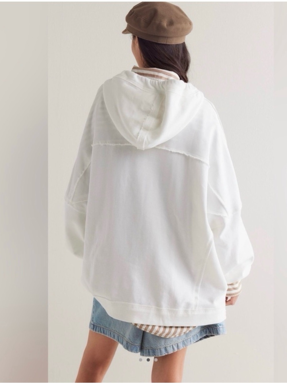 Free People We The Free. White Oversized Hoodie Size Medium - Picture 2 of 11